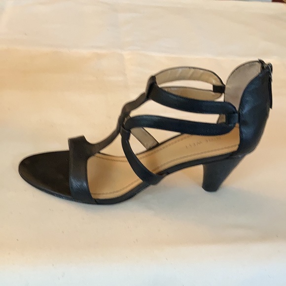 High heeled strappy sandal. - Picture 2 of 4